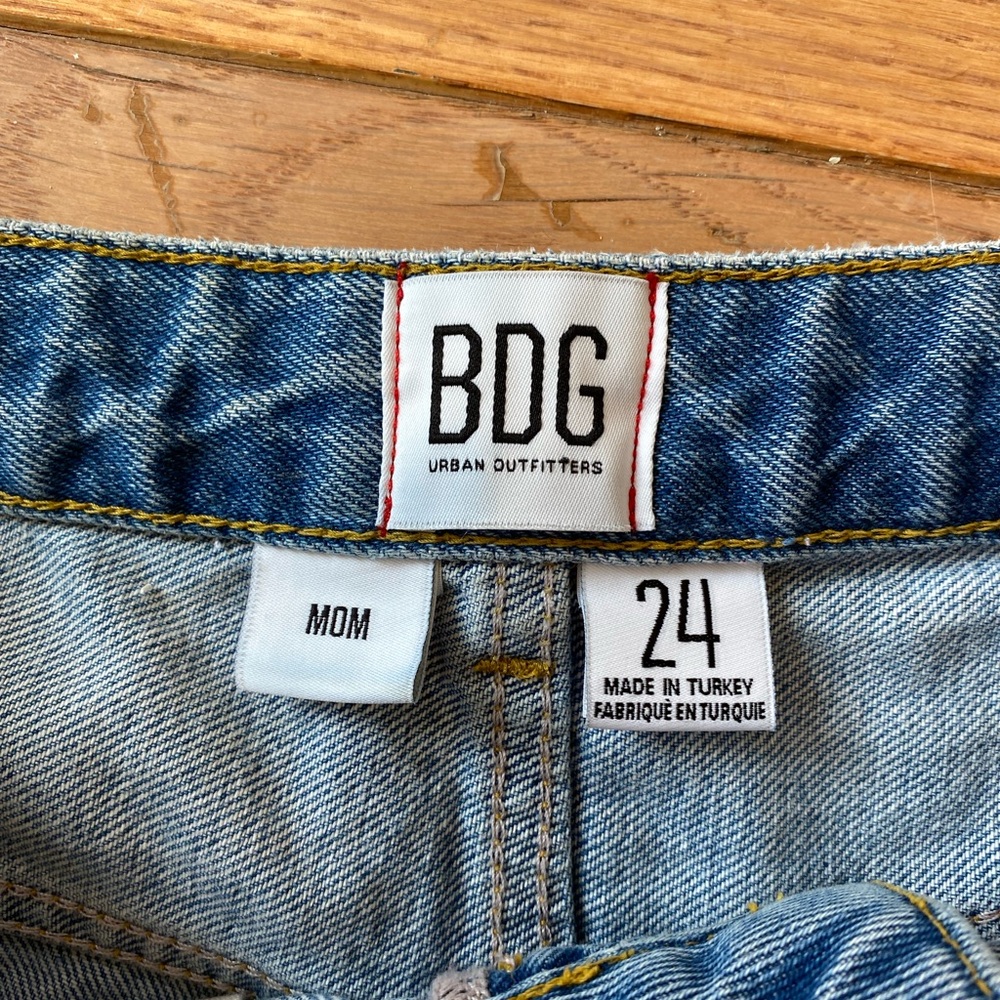 EUC BDG Washed Indigo Ripped Mom Jeans - Picture 3 of 16